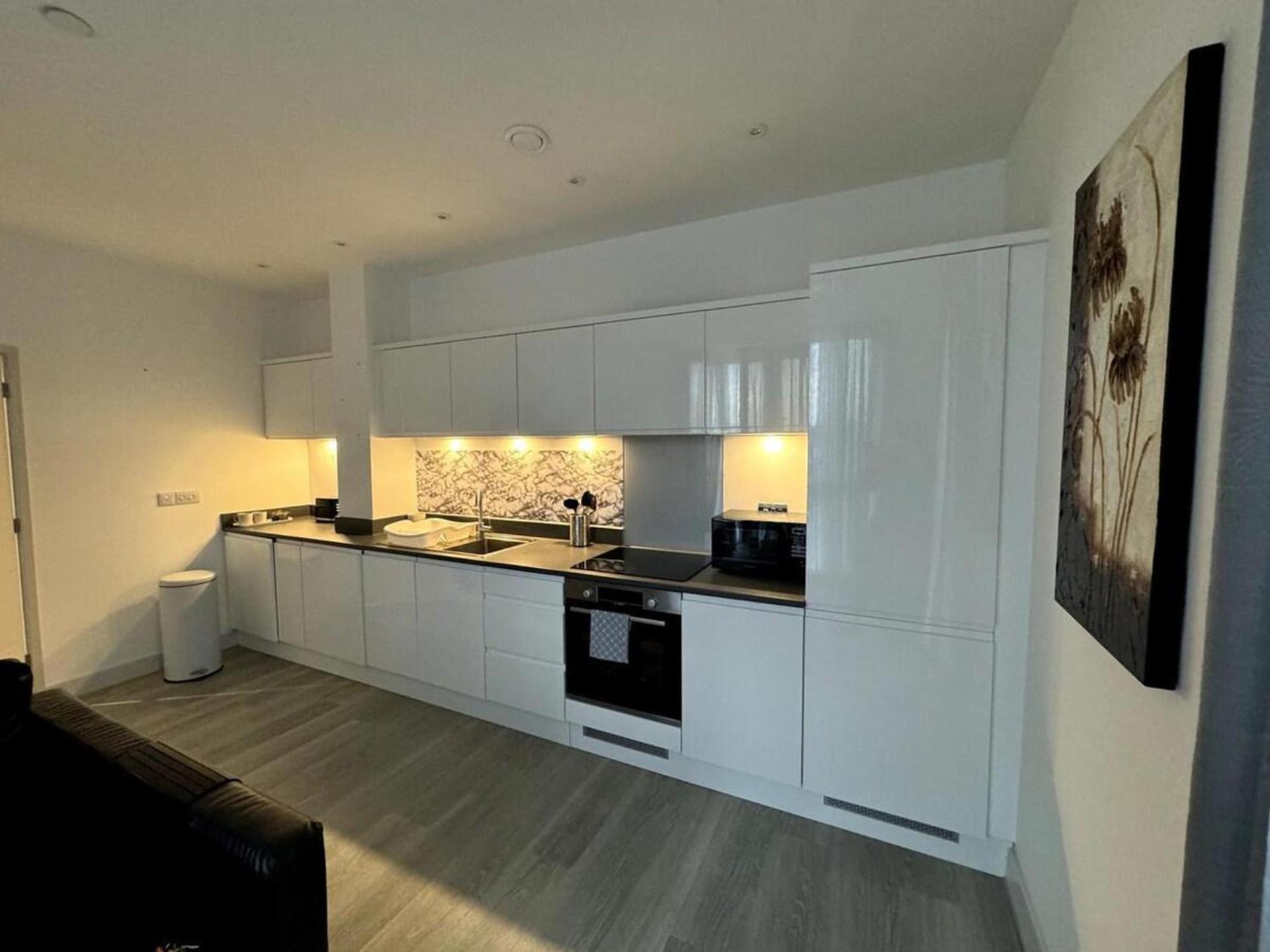Cozy Bracknell Apartment With Modern Amenities Exterior foto